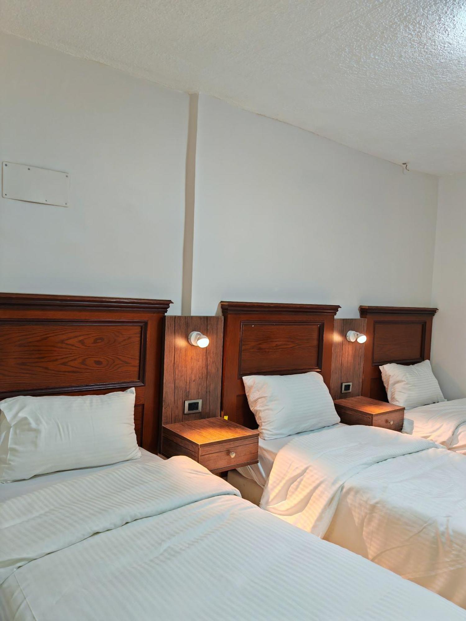 Cleopetra Hotel Vádi Músza Kültér fotó